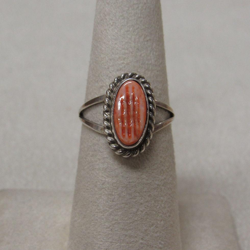 Sterling Silver and Spiny Oyster Shell Southwest Ring Size 6 1/2