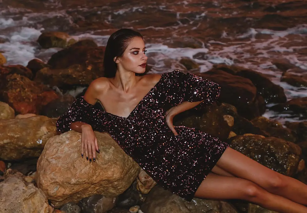 Fashion content creator talking about influencer burnout