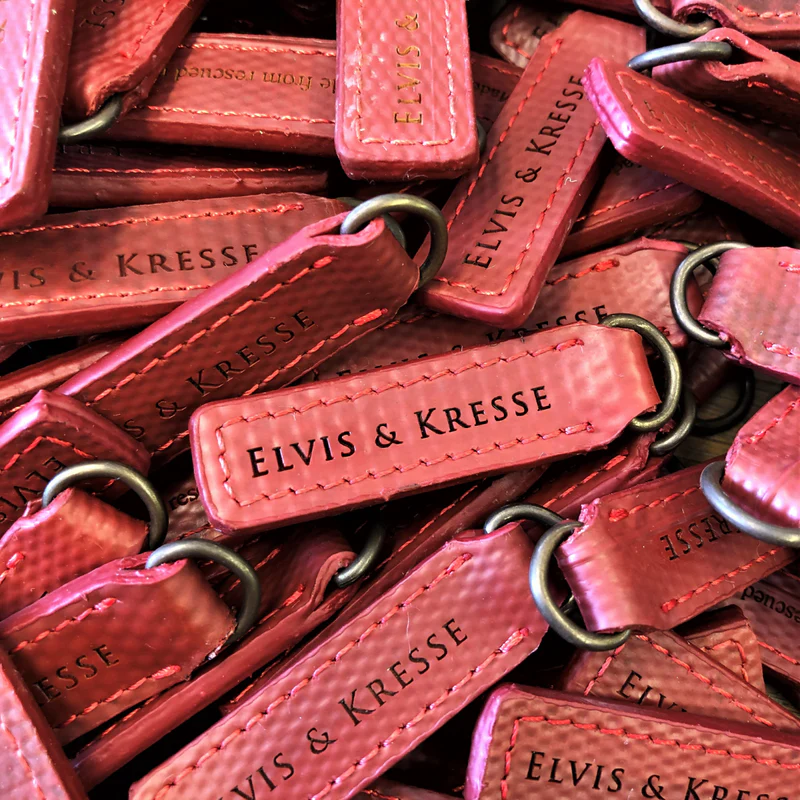 Elvis & Kresse red tag
