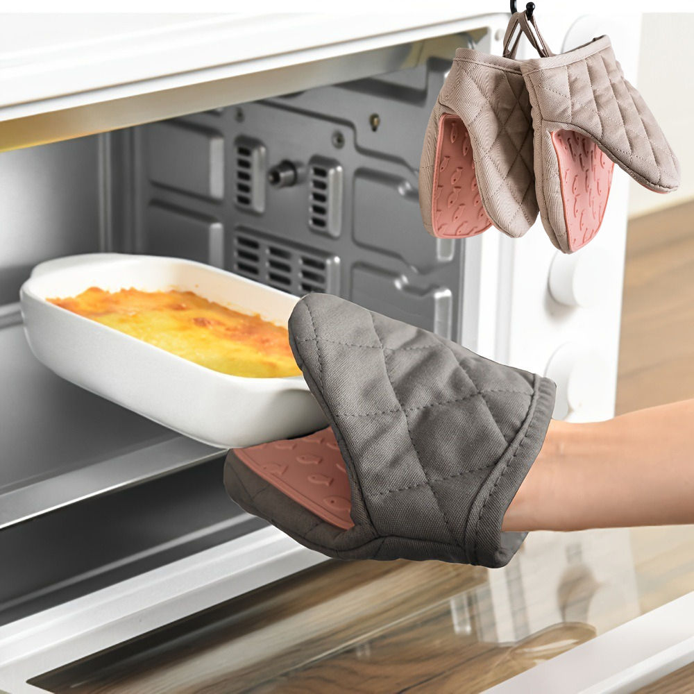 1PC Silicone Oven Mitts Fish Shape, Anti-Scald, Heat Resistant Kitchen Gloves, M