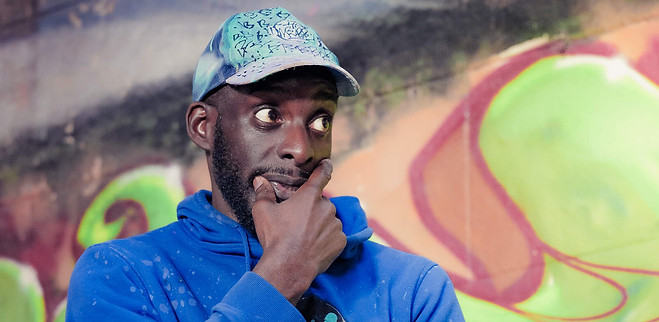 homme au style coloré et urbain.jpg