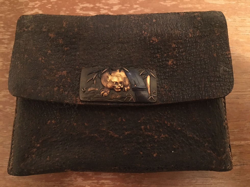 Miniature : shungaisart - Japanese antique - Tobacco Pouch - Tabako ire - 1800 - Bronze Tiger mae kanagu
