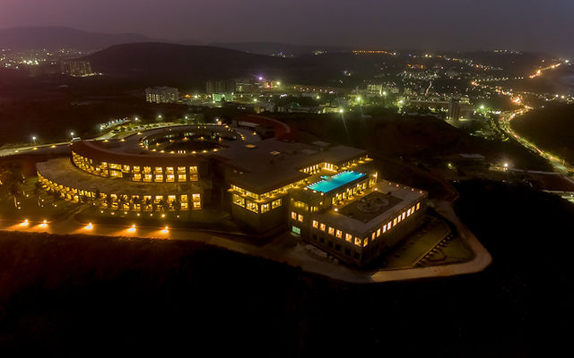 f02d5f_a24985268e6242798c36ee7431f80520~