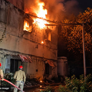 🔥 Fire Breaks Out at BSNL Office in Malkapuram