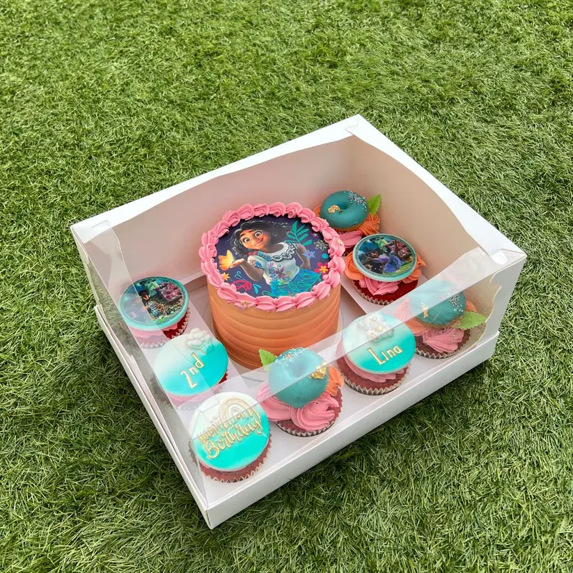 Thumbnail: Bento Cake & 8 Cupcakes (Pack of 10)