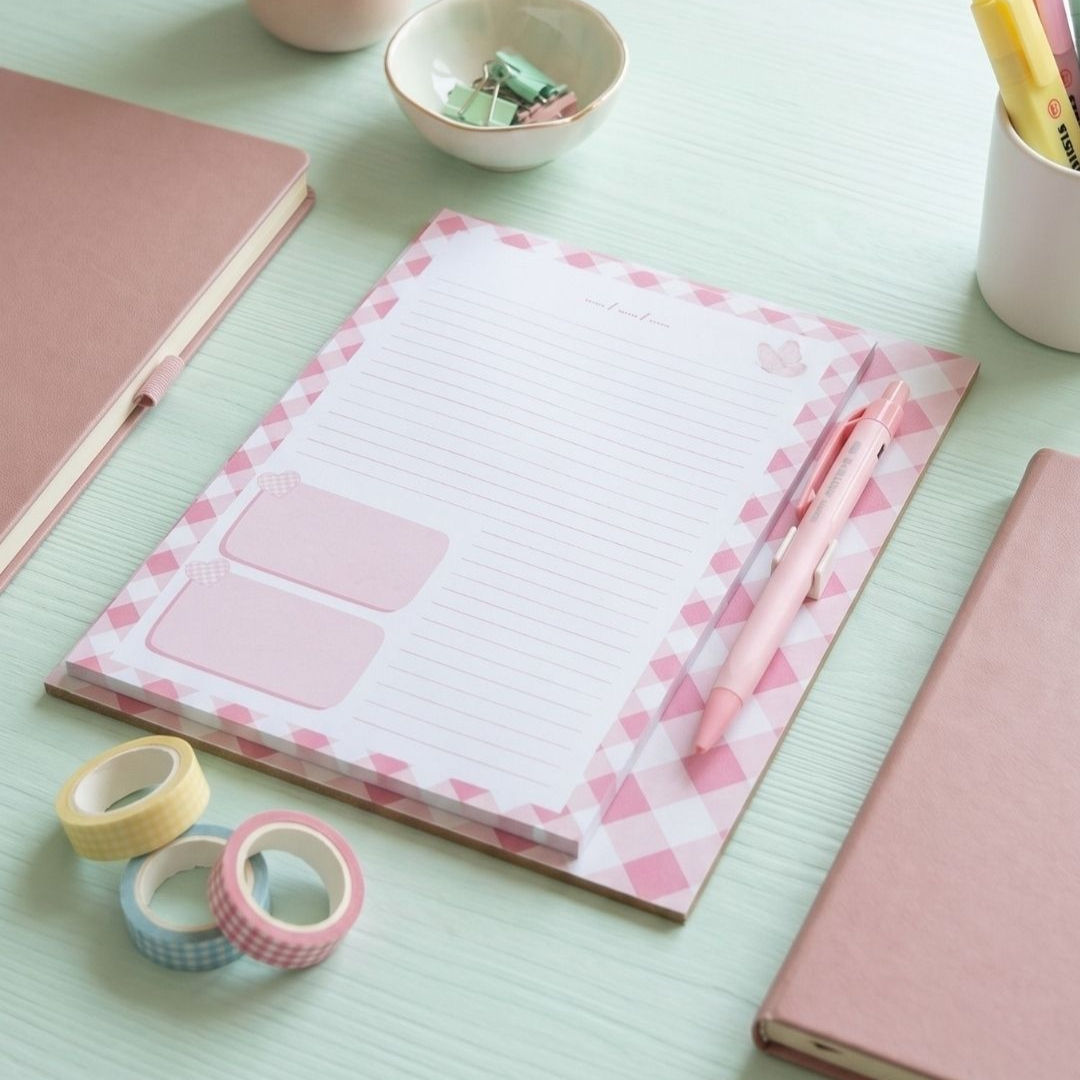 Pastel Çek Kopar Masaüstü Notluk Seti - Pembe Kelebekli