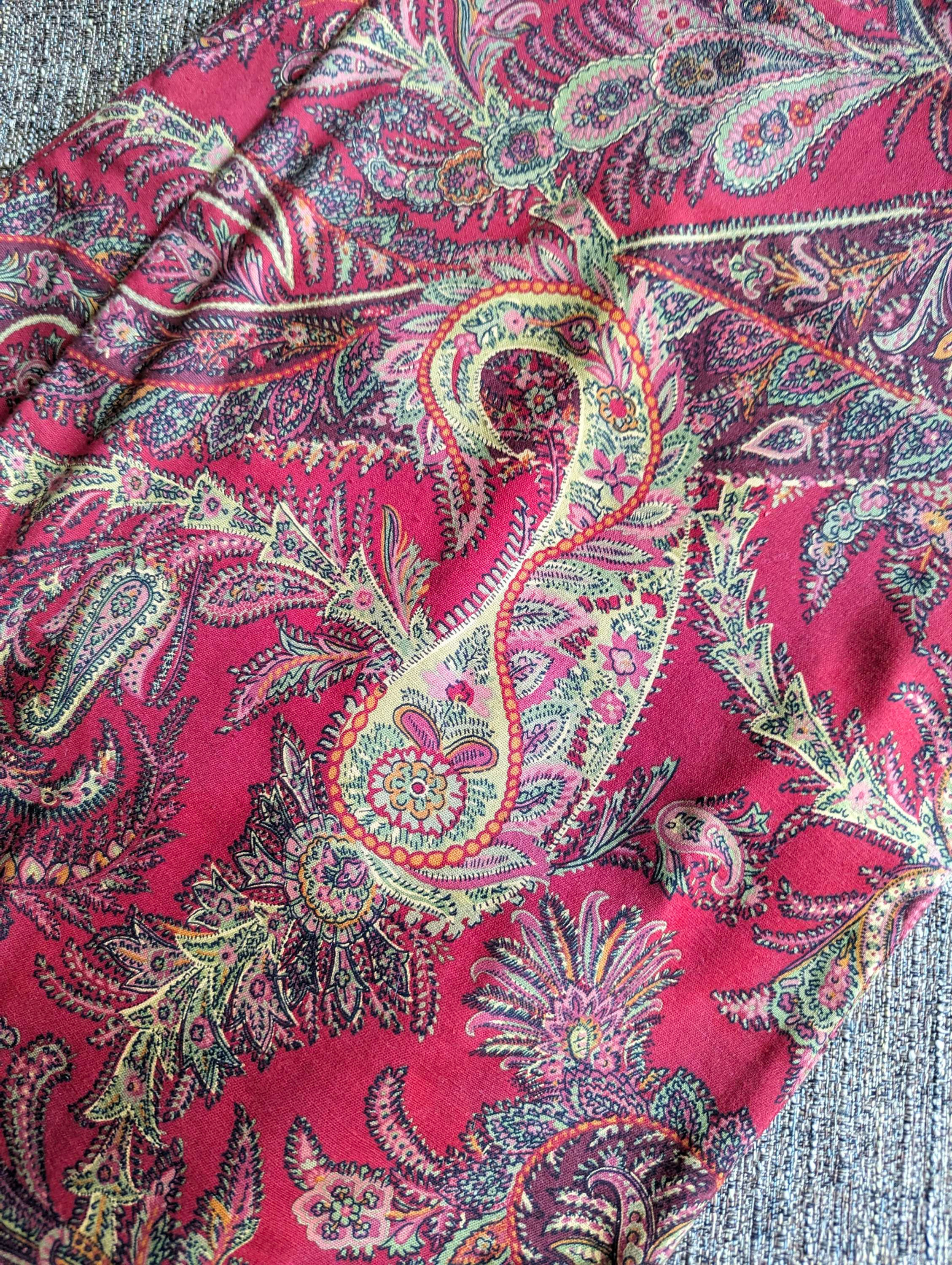 Pottery Barn Placemats Set of Ten Sienna Red Paisley New