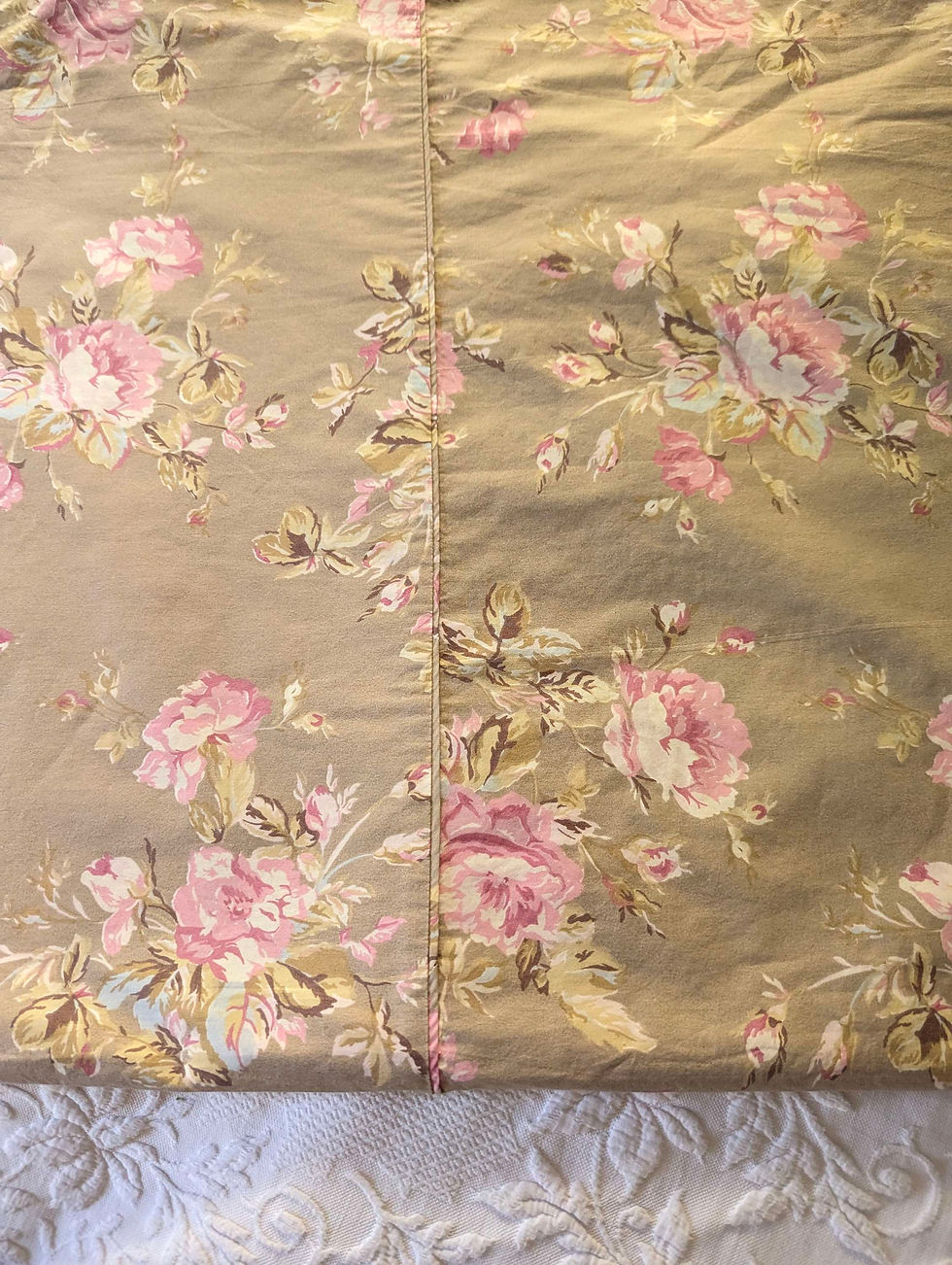 Thumbnail: Simply Shabby Chic Floral Castle Queen Duvet Cover Cotton Sham Pair