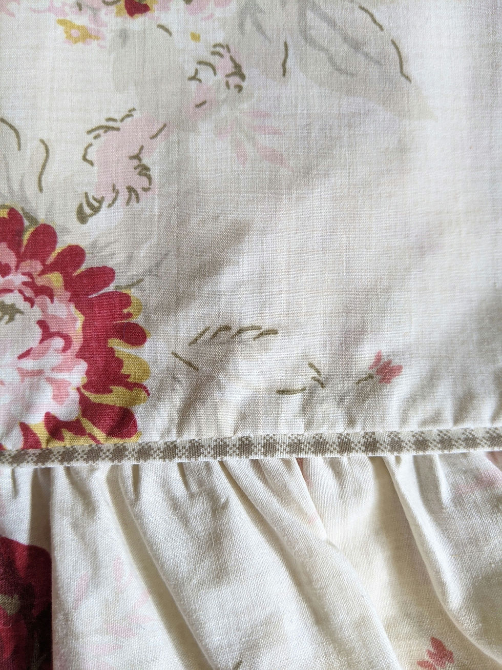 Waverly Norfolk Rose Standard Pillowcase Pair Ruffled