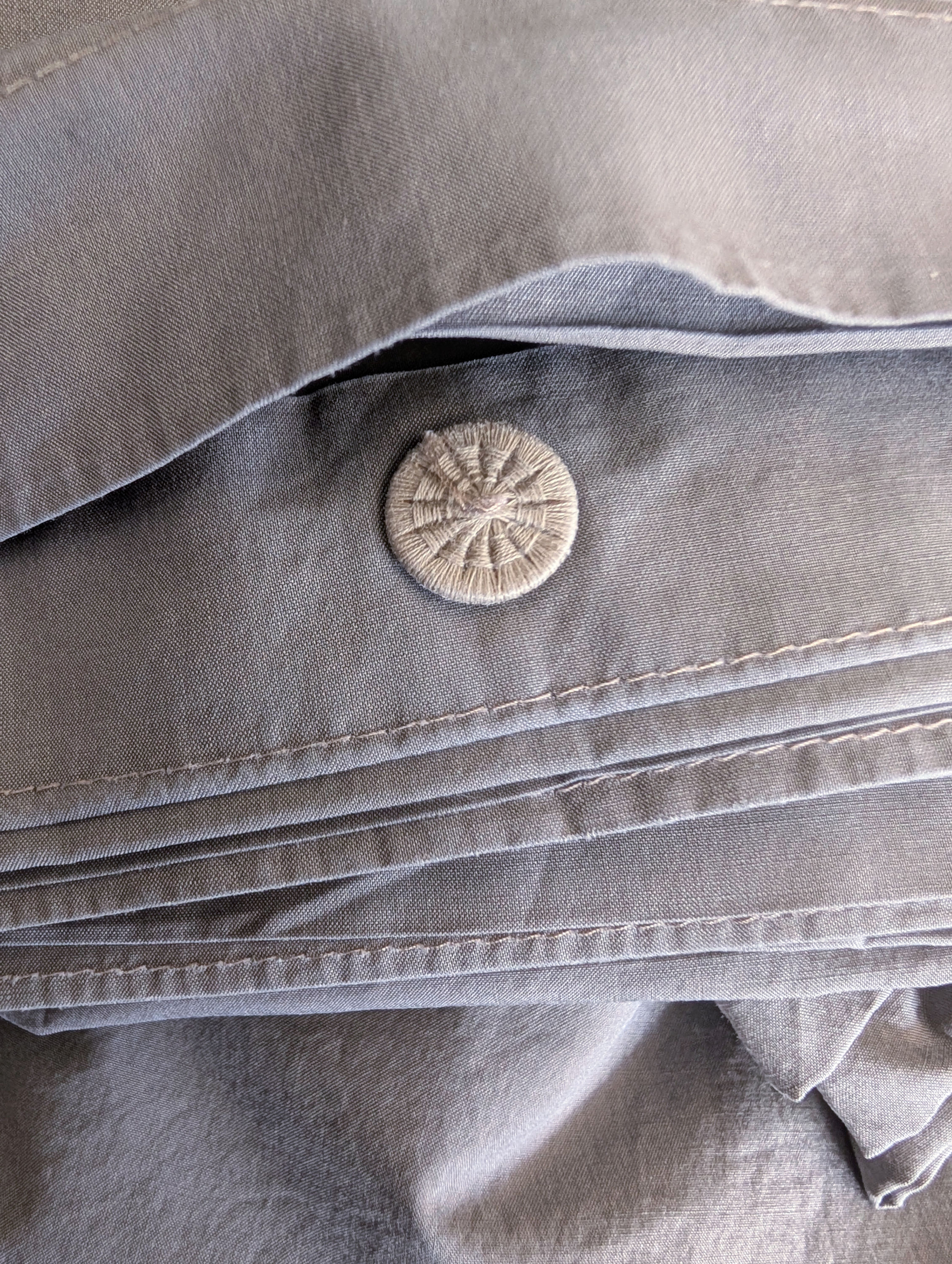 Capri Percale by SDH Queen O/S Duvet Cover Dorset Buttons