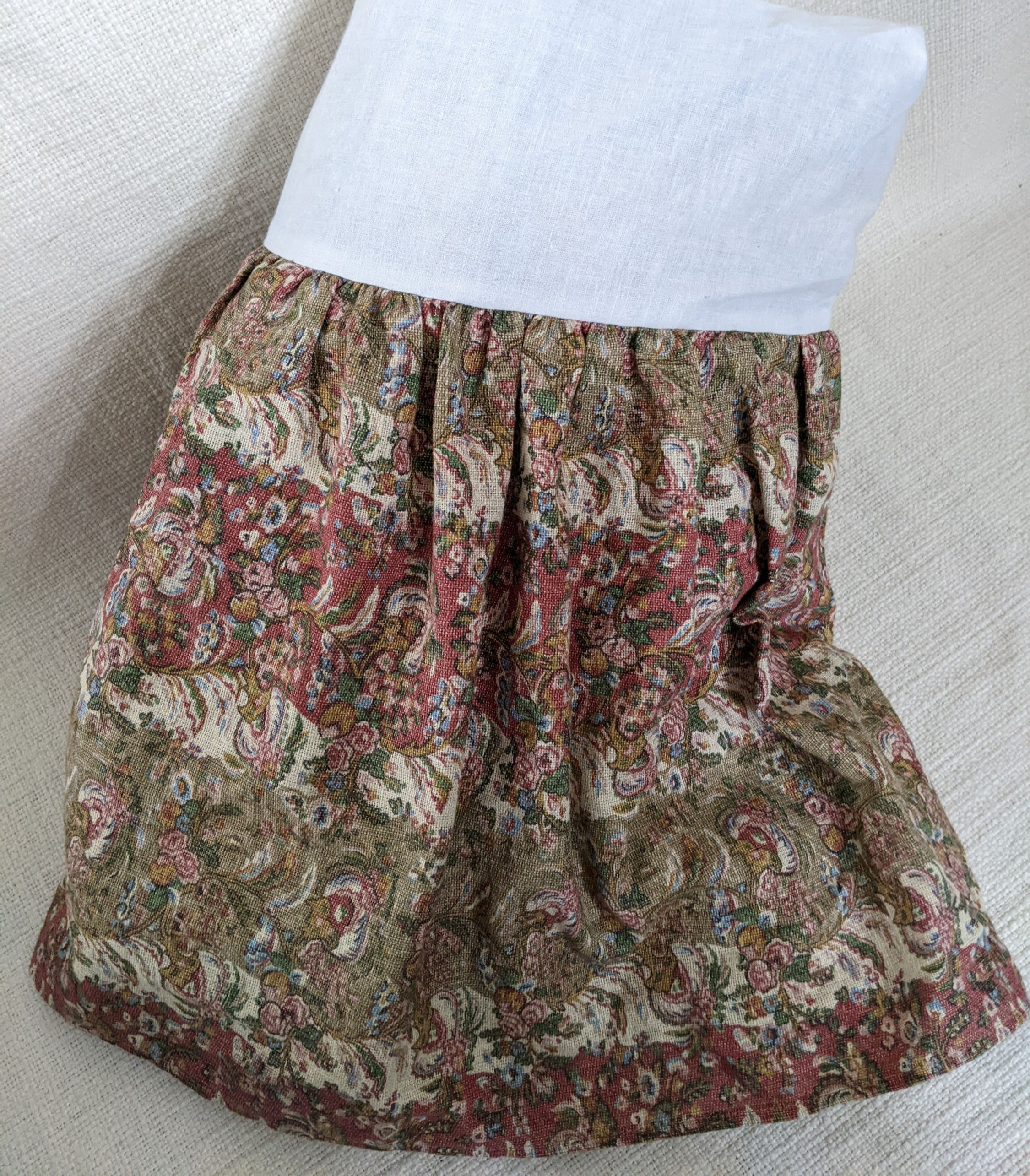 Ralph Lauren Hearthside Twin Bed Skirt Linen 14inch Drop