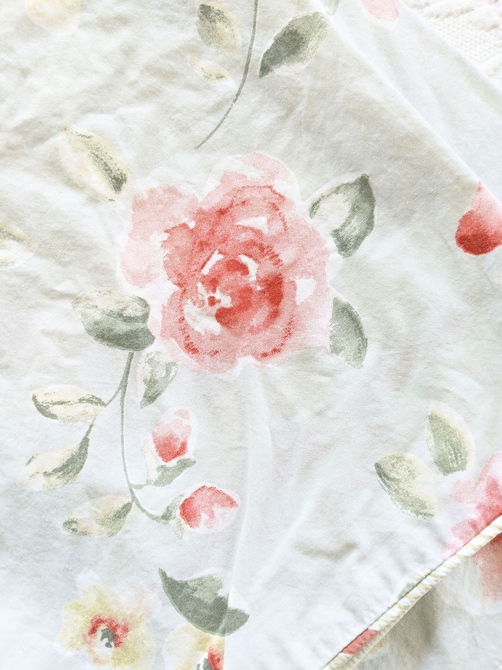 Thumbnail: Eddie Bauer Full Size Duvet Cover Floral and Plaid Green White Pink