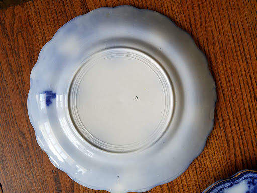 Thumbnail: Allertons Blue Willow Floral Gold Plate Pair