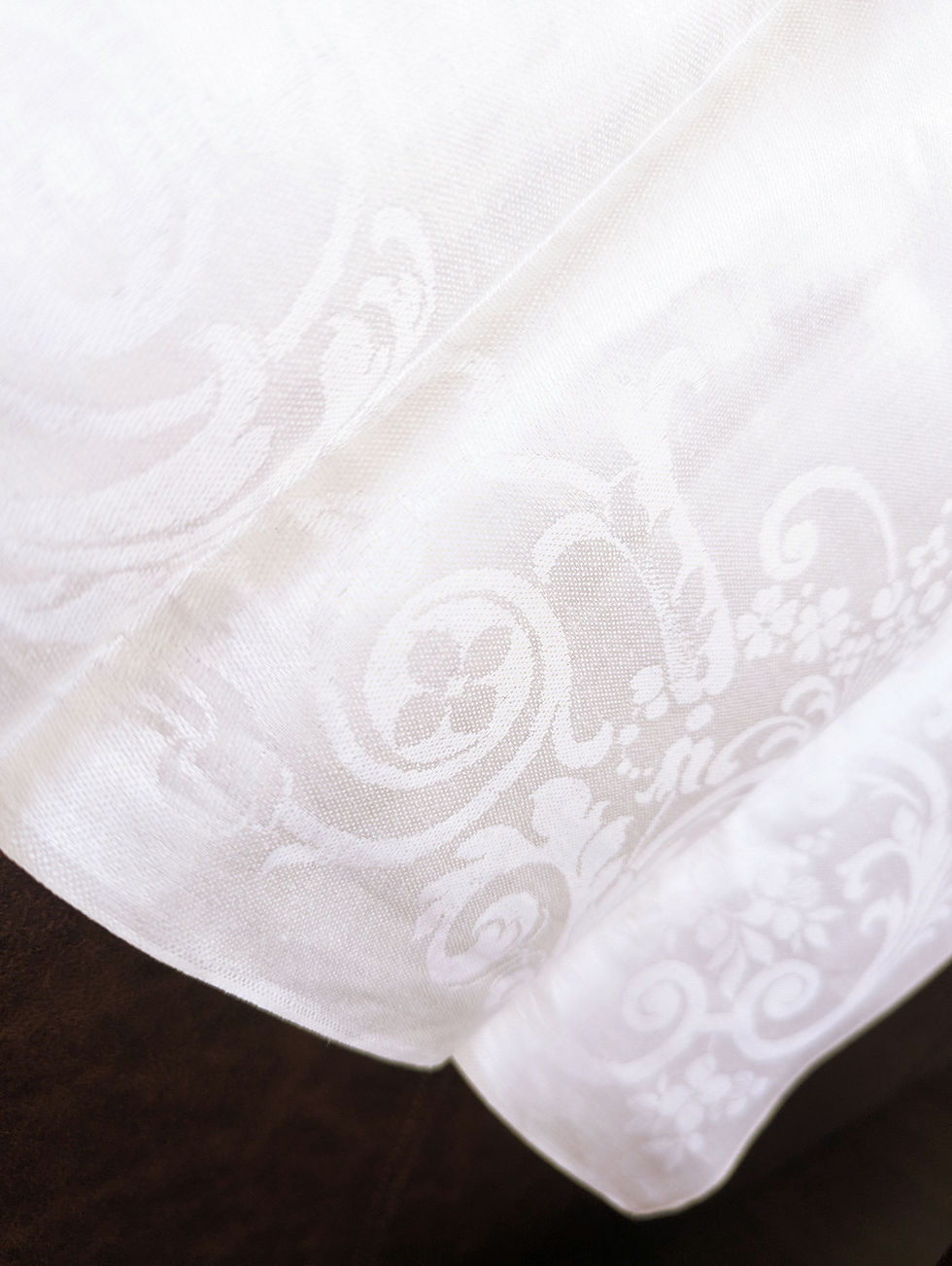 Thumbnail: Irish Linen Napkin Pair Damask Scrolls Floral 20.5in Vintage Unused