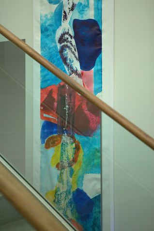 UDSMYKNING AF DR THEISS NATURWAREN