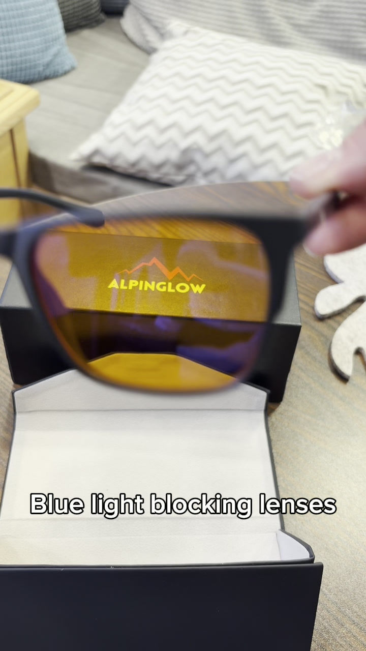 Miniaturbild: Glasses for better sleep and for the work on the computer