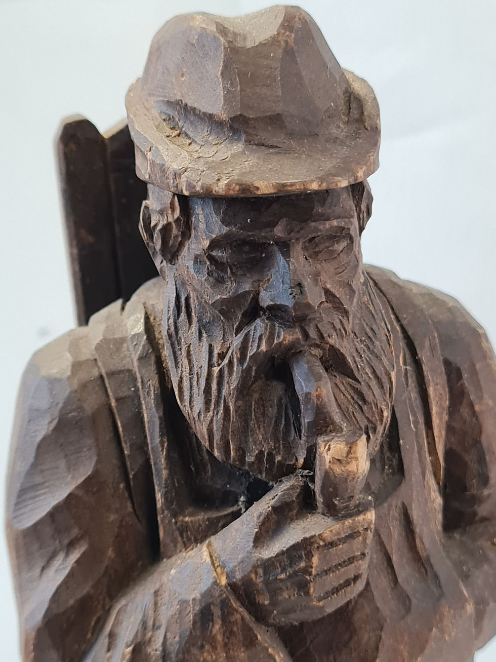 Miniaturbild: 3 geschnitzte Figuren echt Erzgebirge, Aufsteckfiguren, Lampe, Kranz, Handarbeit