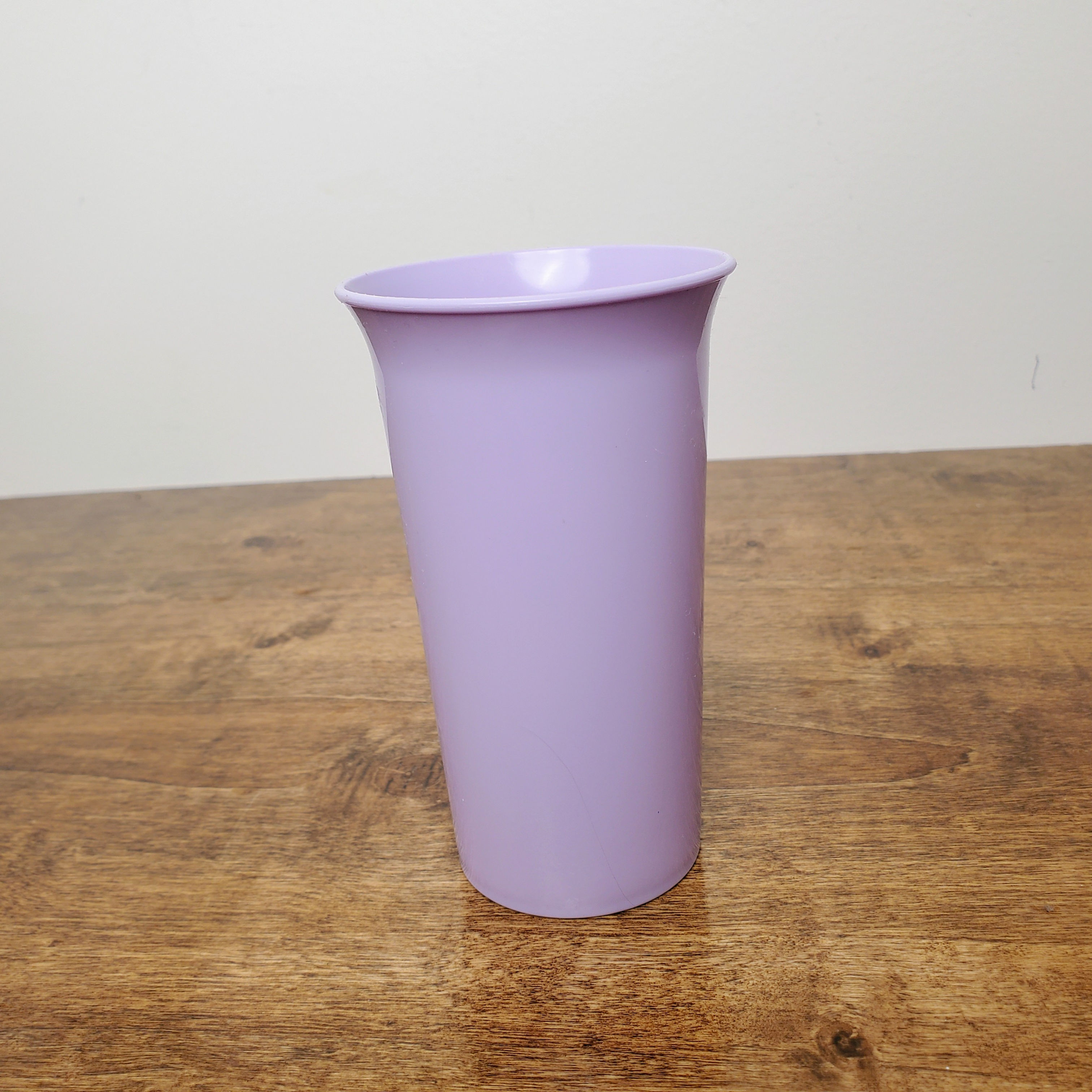 Vintage Tupperware Bell Tumbler Cup 10.5 oz Lilac Purple #2874 Retro