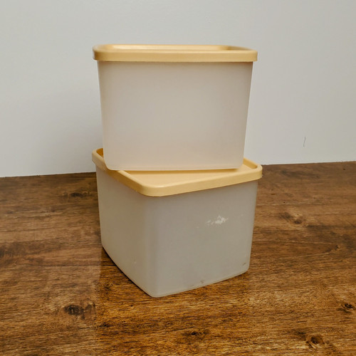Tupperwareまとめ売り Tupperware Square Round Freezer Containers 24 oz #312 Set of