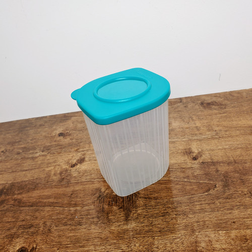 Tupperware まとめ売り Tupperware Fresh N Cool 4 Cup Refrigerator Storage