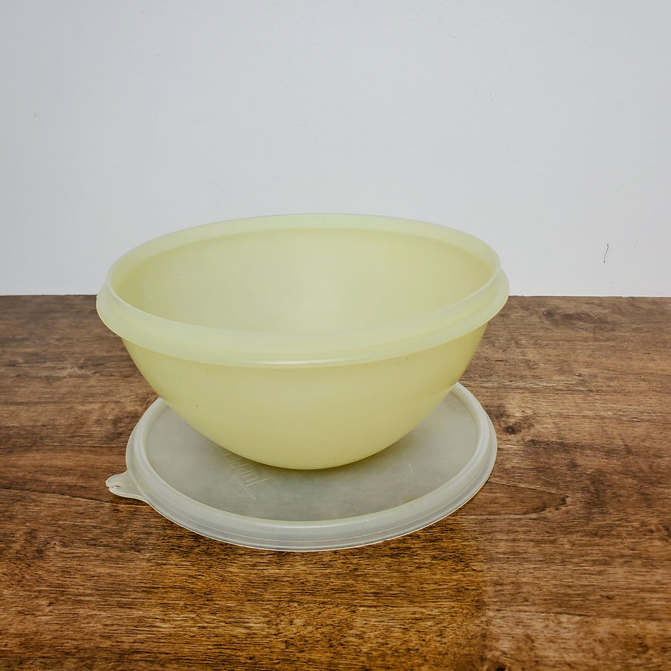 Thumbnail: Vintage Tupperware Wonderlier #235 Pastel Yellow 7" Nesting Bowl w/ Lid 228
