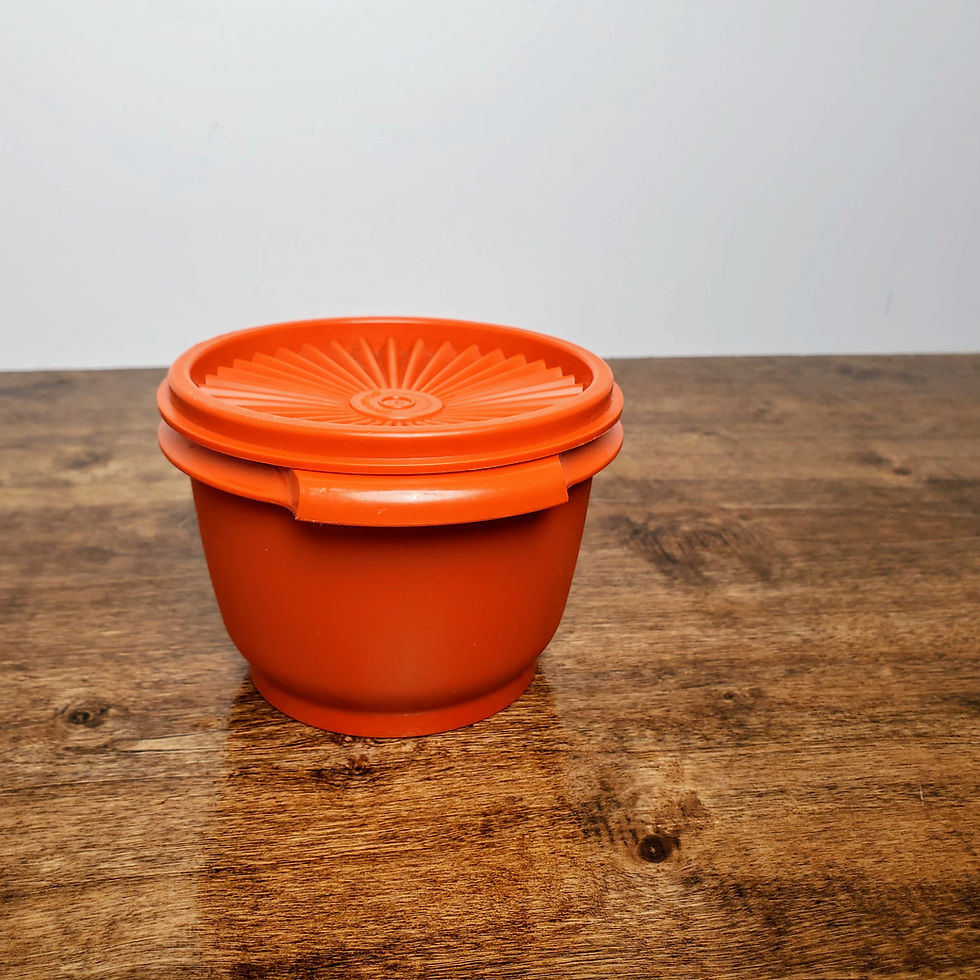 Vintage Tupperware Servalier Storage Bowl 886 Orange With Starburst Lid USA