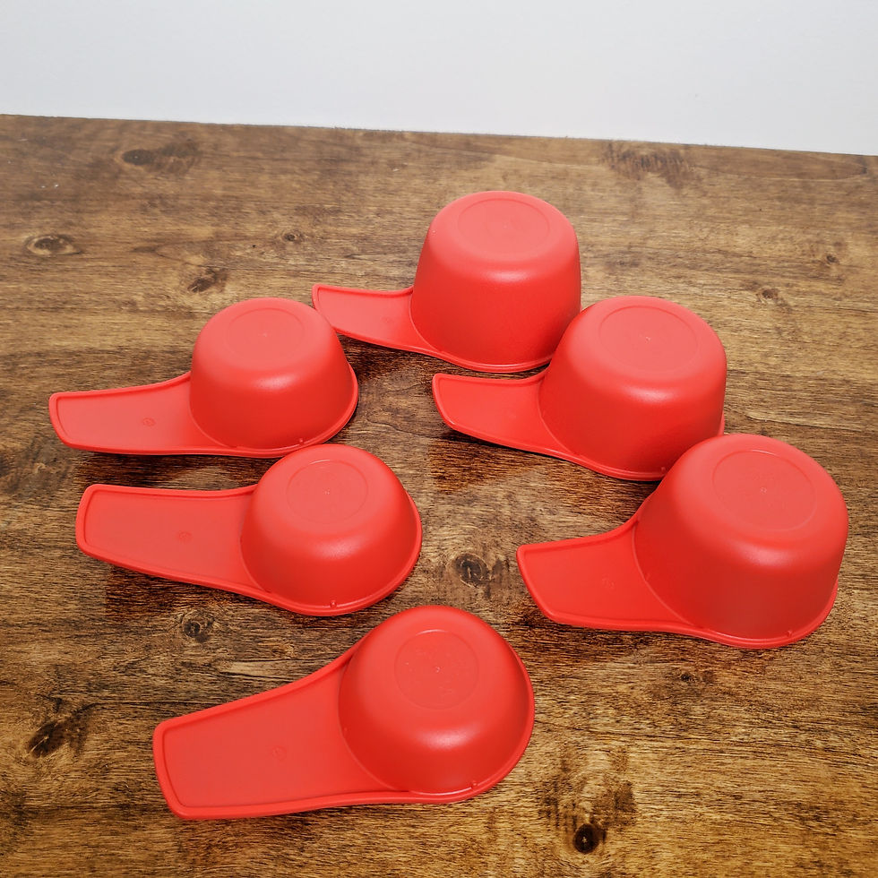 Thumbnail: Tupperware Kitchen Tool Measuring Cup 6 pc Set Chili Red New