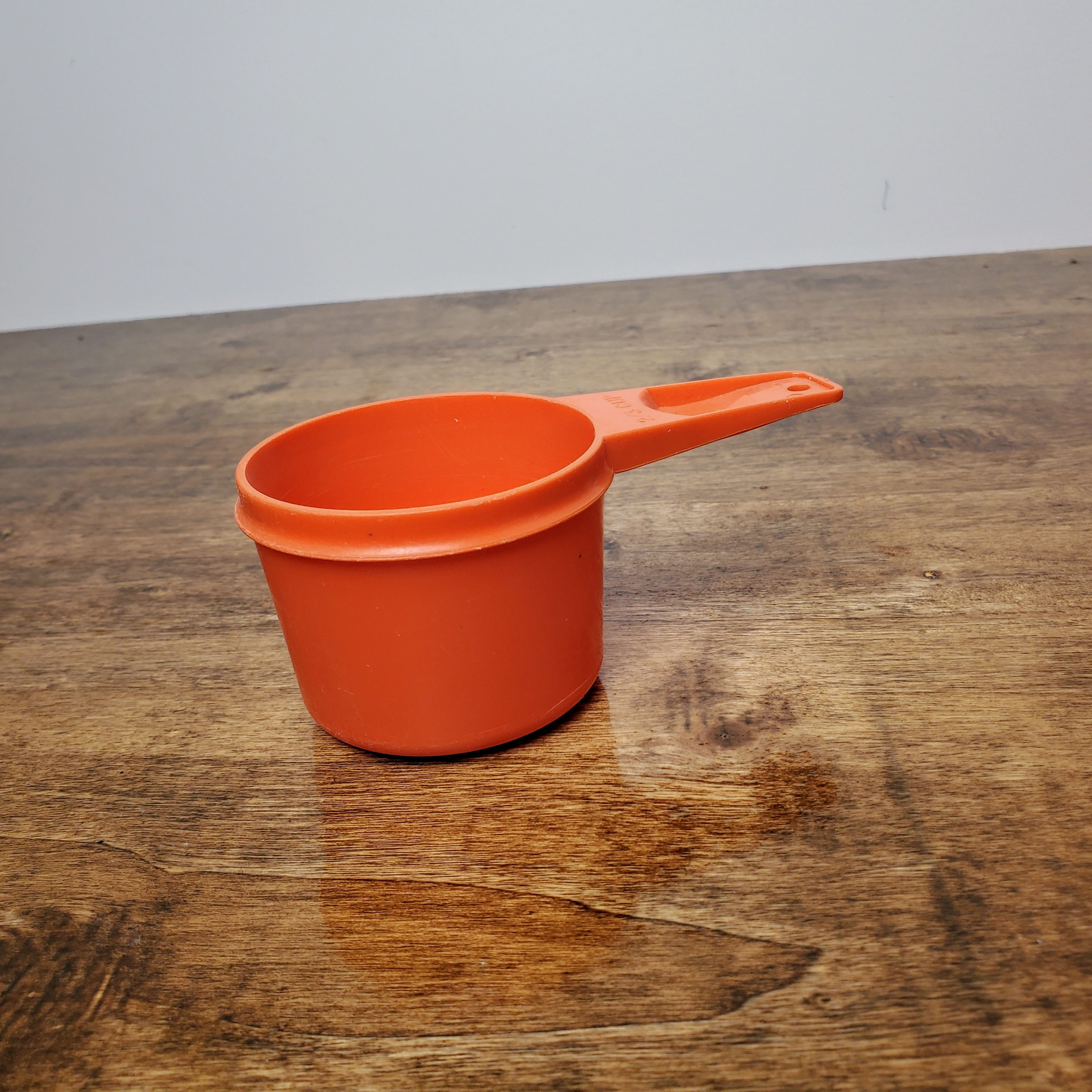 Vintage Tupperware 2/3 Cup Bright Orange Measuring Cup #763