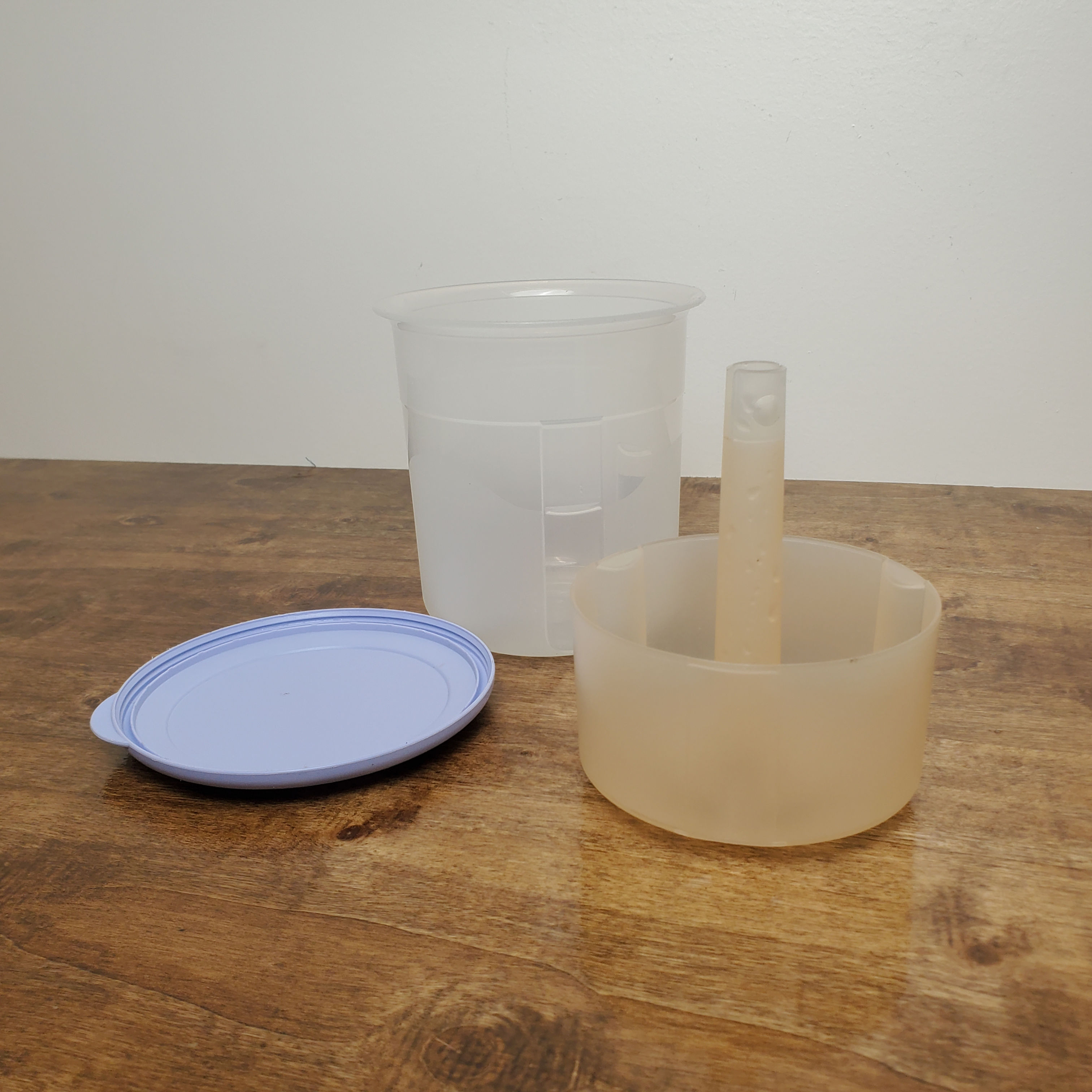 Vintage Tupperware Pick-A-Deli Pickle Keeper #4522 3 Pc 6" Elevator Container