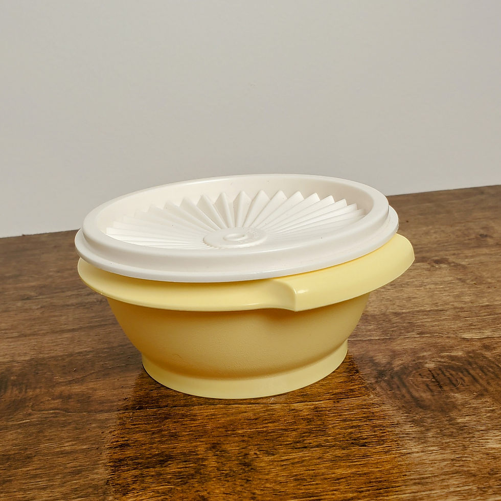 Thumbnail: Tupperware Snack Bowl #1323 Yellow Container w/ Servalier Lid Brand New
