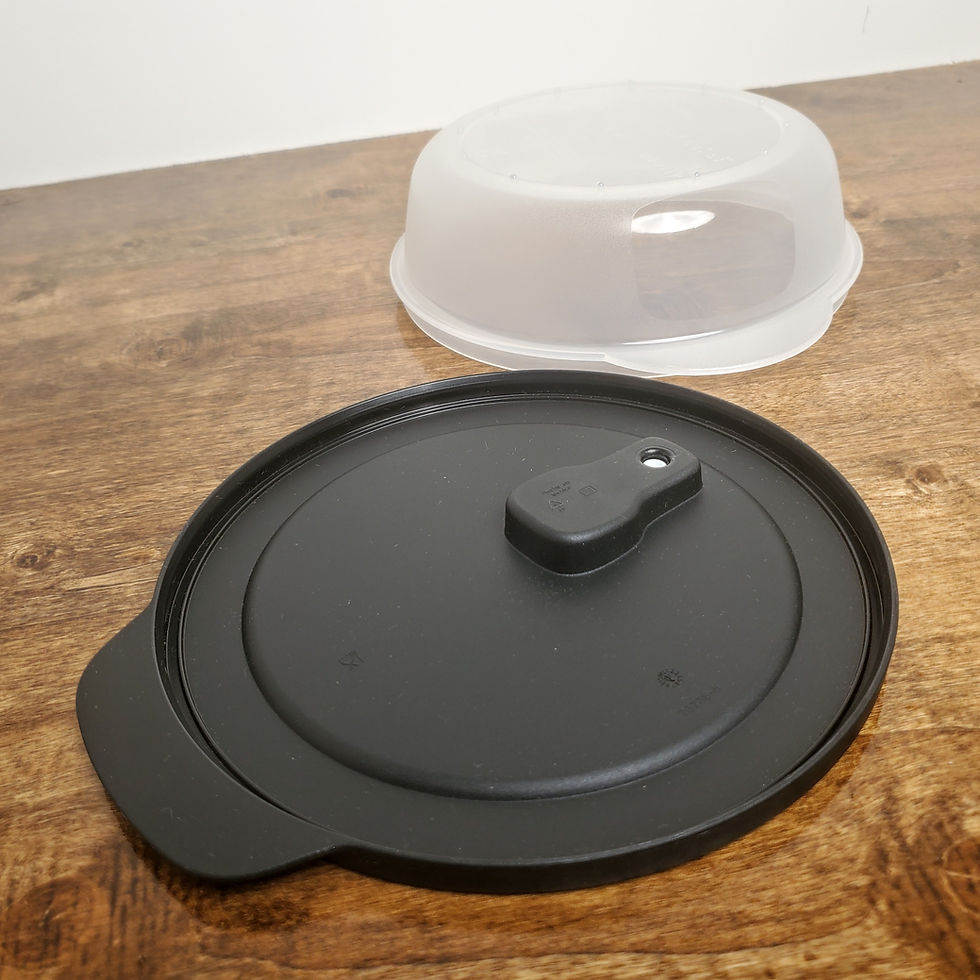 Thumbnail: Tupperware CrystalWave On Go Lunch Microwave Round Dish 4 Cups Sheer Black New