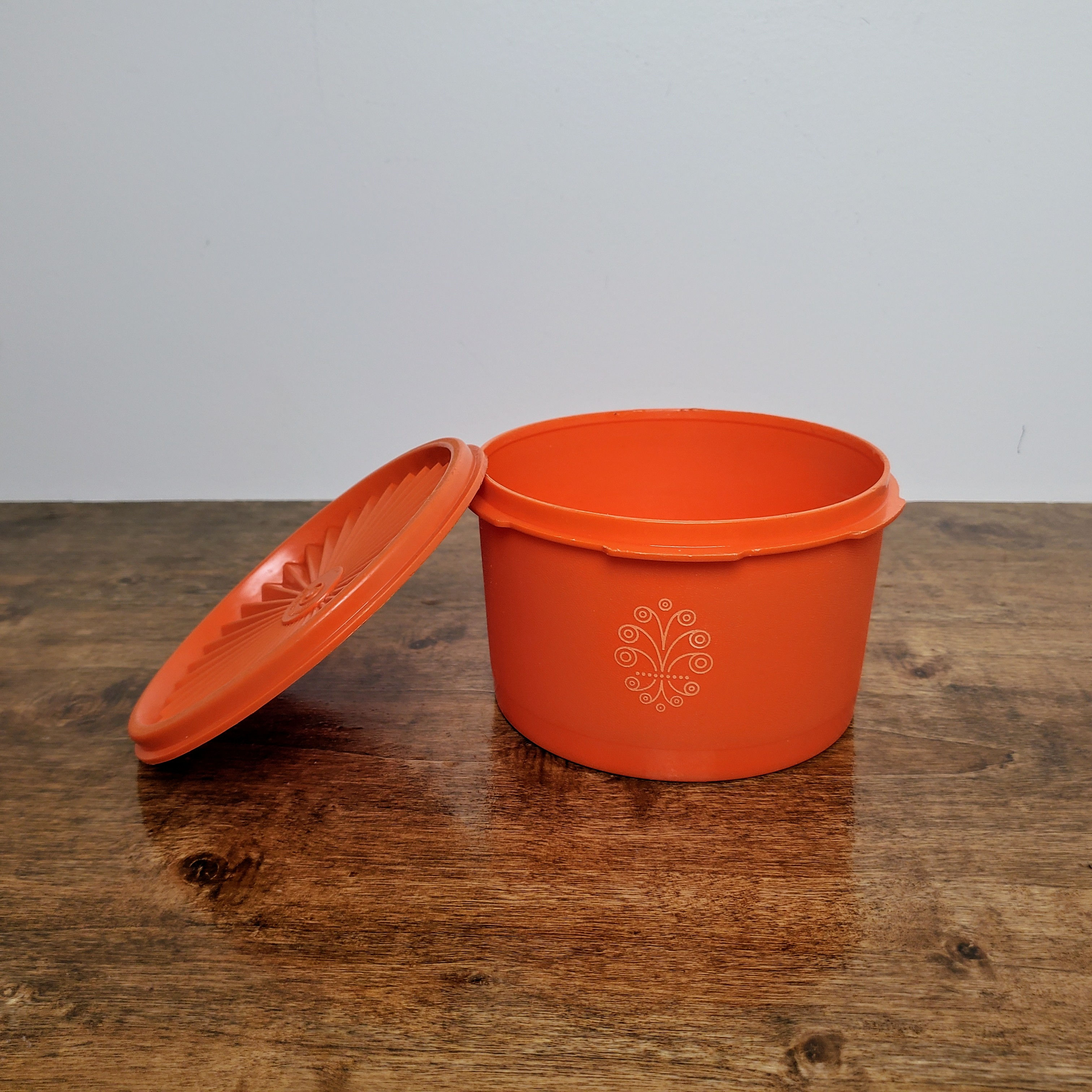 Vintage Tupperware Orange Servalier Canister 1298 w/Sunburst Lid 810