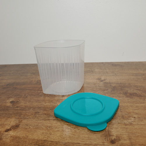 Tupperware まとめ売り Tupperware Square Round Freezer Containers 24 Oz #312 Set of