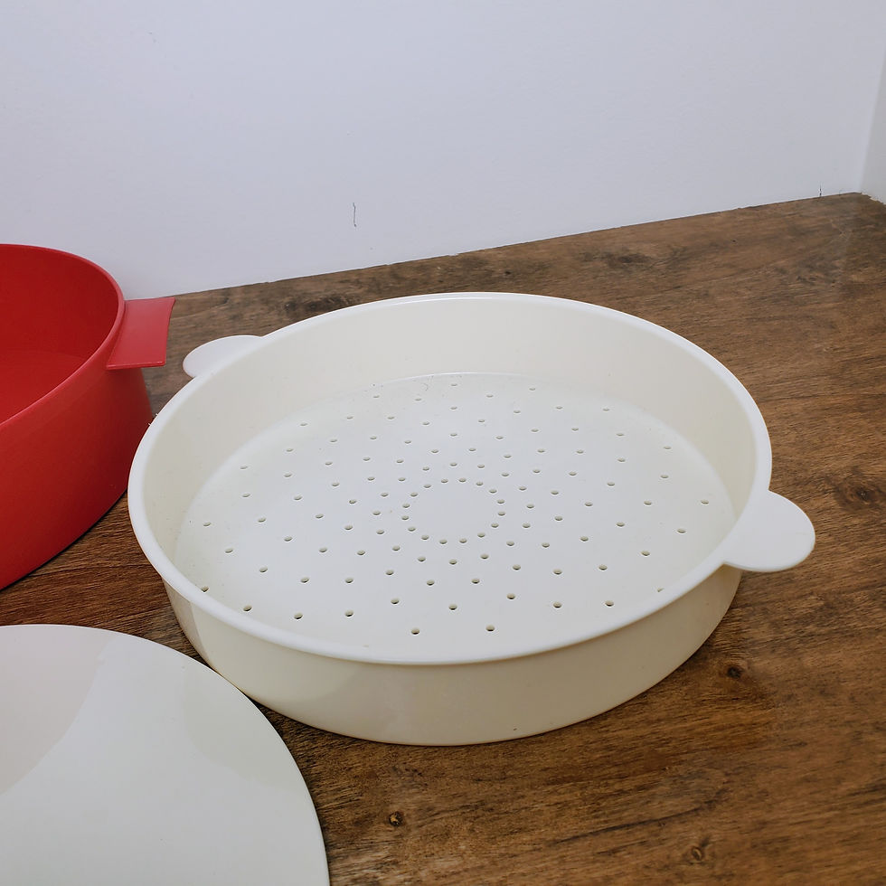 Thumbnail: Tupperware Micro Steamer Microwave Rice Vegetable Cooker #3592 Red White