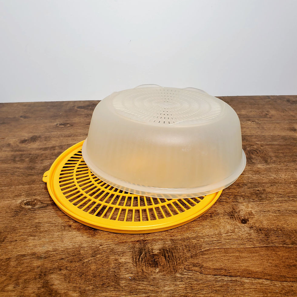 Thumbnail: Tupperware Colander Strainer Bowl 1835 With Flow Through Seal 3 Quart Yellow