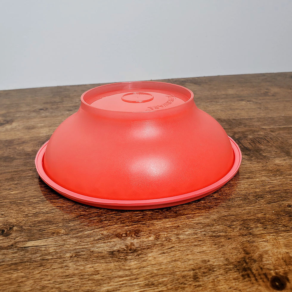 Thumbnail: Tupperware Red Classic Servalier Salad Cereal 16 Oz Bowls #890 with lids NEW