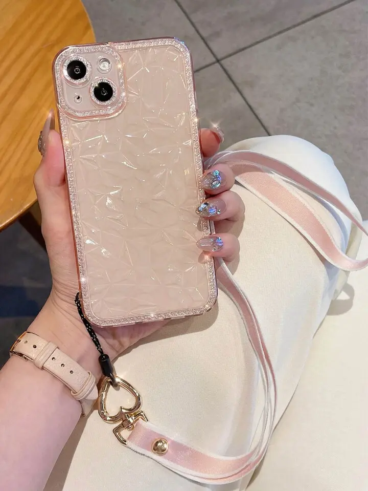 Llavero en forma de corazón con diamantes de imitación, cuerda y funda