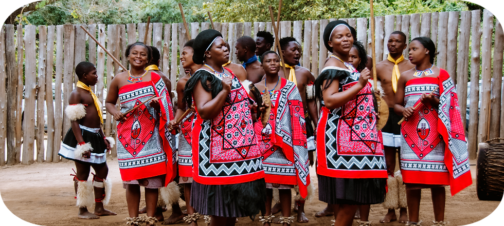 Uitzicht vanaf Mountain Inn Swaziland over de groene Ezulwini Vallei – perfecte overnachtingsplek tijdens je rondreis door Zuid-Afrika en Eswatini