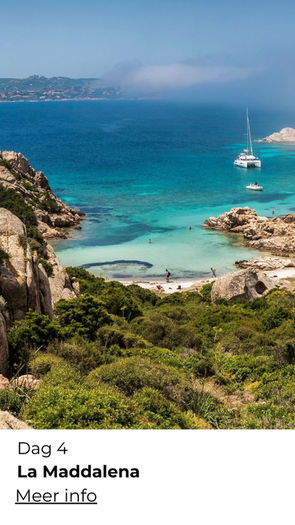 Wandelreis Sardinië met uitzicht op zee en bergen