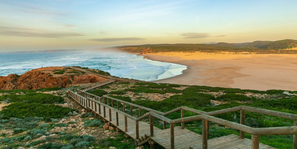 Wandelingen in de Algarve langs kust, bergen en rustige wandelpaden