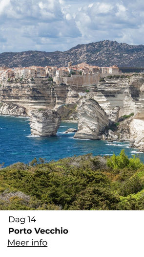 Corsica uitzicht over zee en heuvels