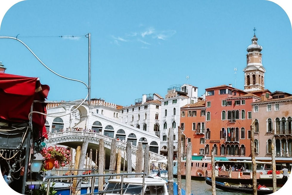 Zicht op het San Marcoplein en de Basilica di San Marco – iconische bezienswaardigheden in Venetië voor je ultieme stedentrip Italië