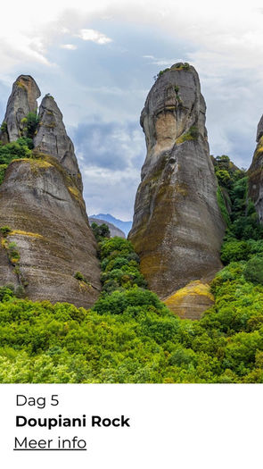 Uitzicht over de Vikoskloof tijdens een wandelreis in Griekenland