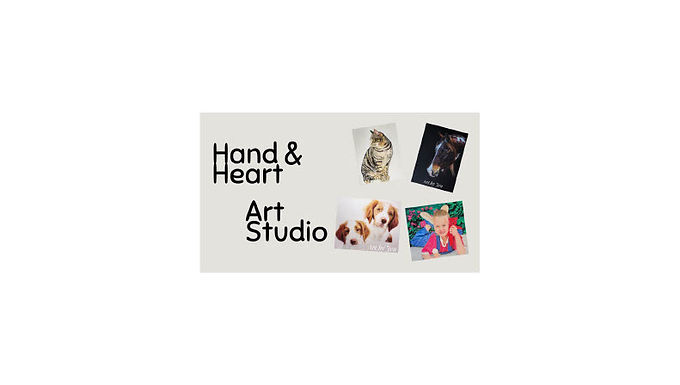 Award winning coloured pencil artist.