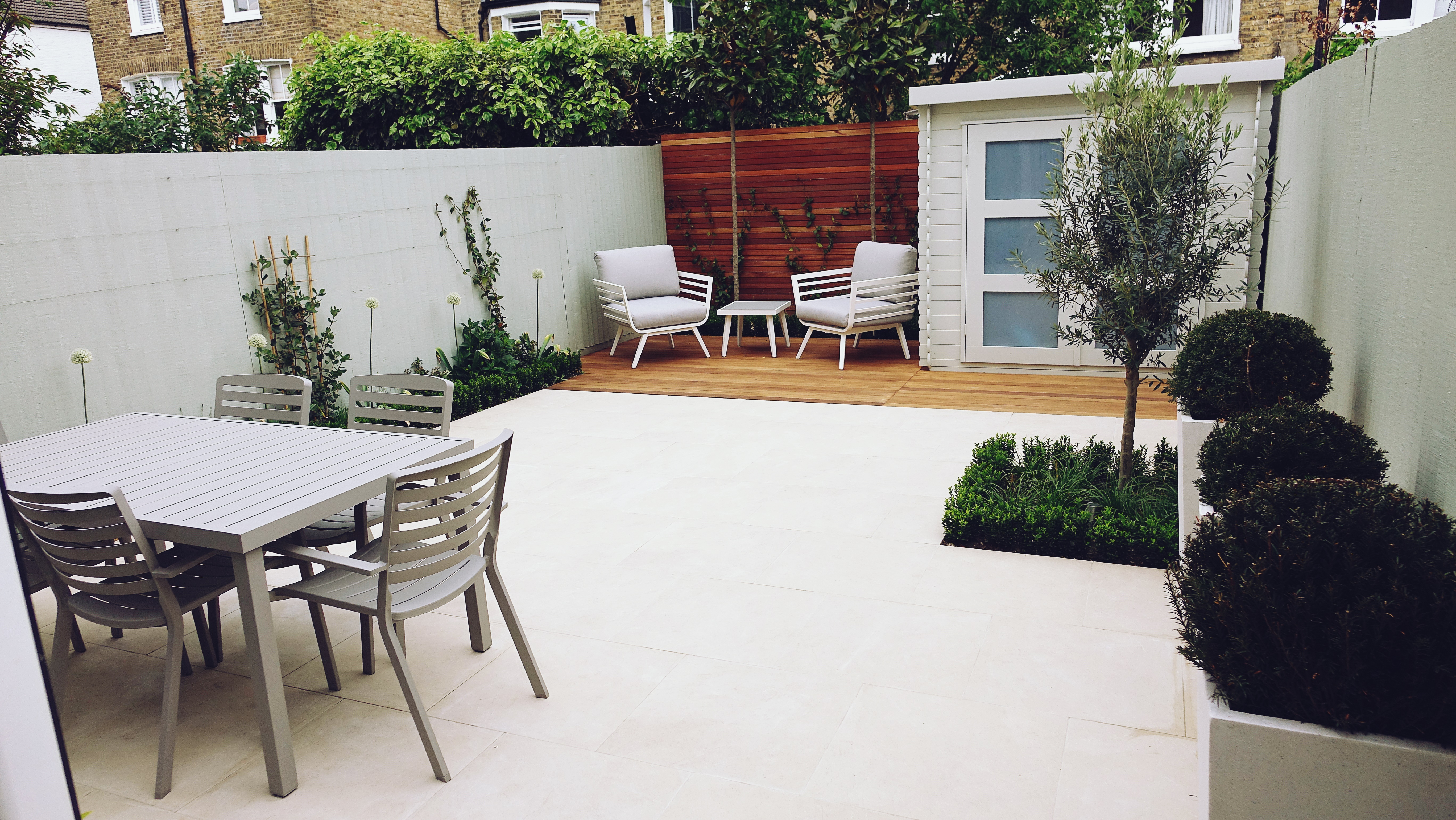 garden designer chelsea fulham westminst
