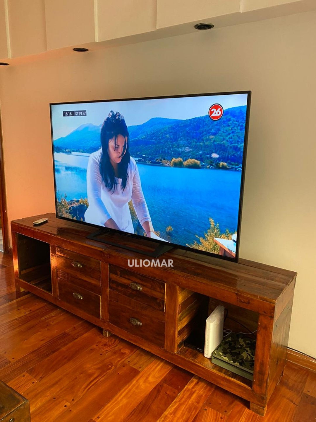 Mueble tv "Sasha" 2 metros