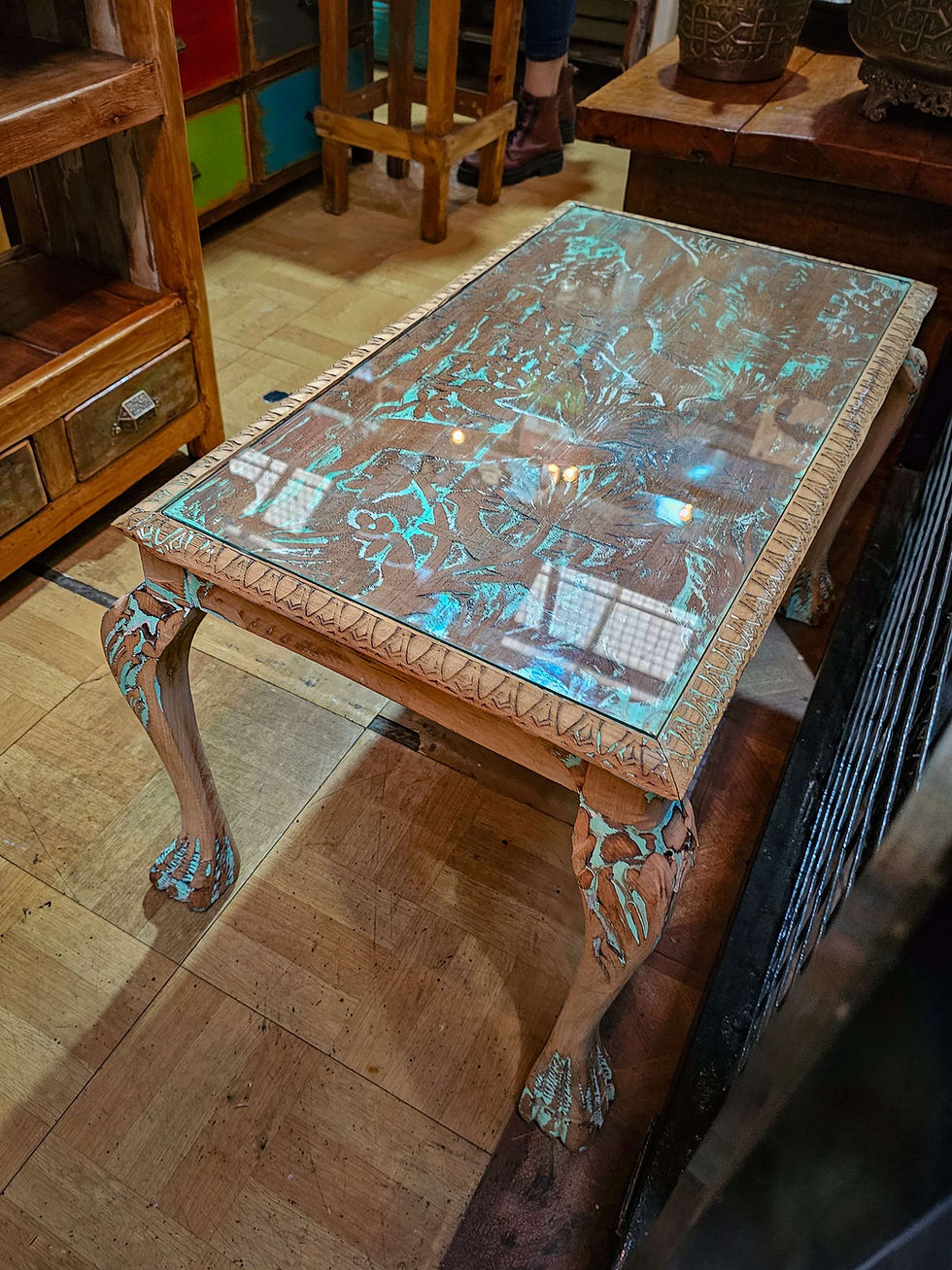 Miniatura: Mesa Ratona Chippedale
