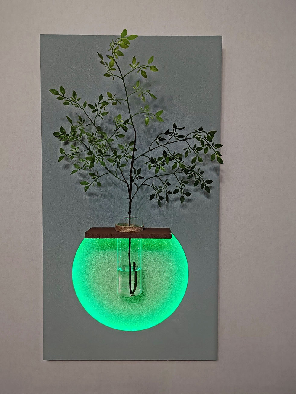 Thumbnail: Code: L-010