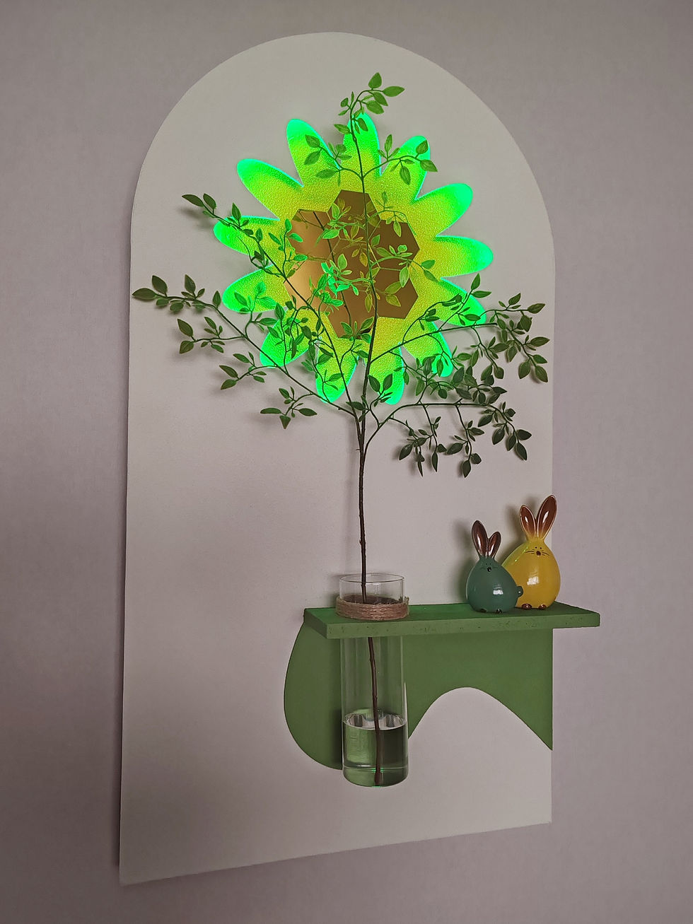 Thumbnail: Code: L-019