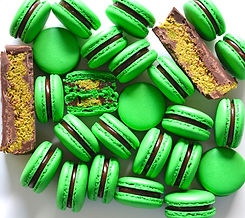 Dubai Chocolate Macarons
